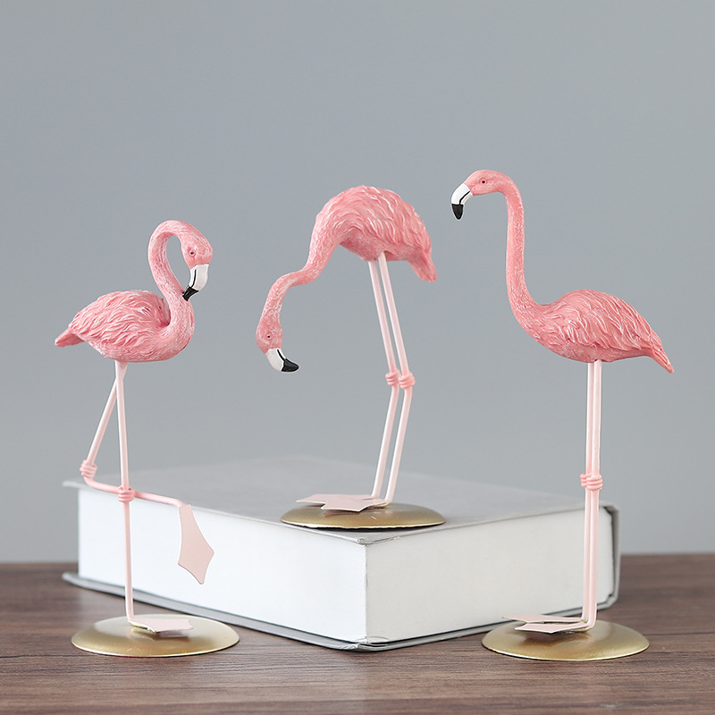 Figuras de flamencos rosas, de - Resin Art Wedding Gift reseña y precio